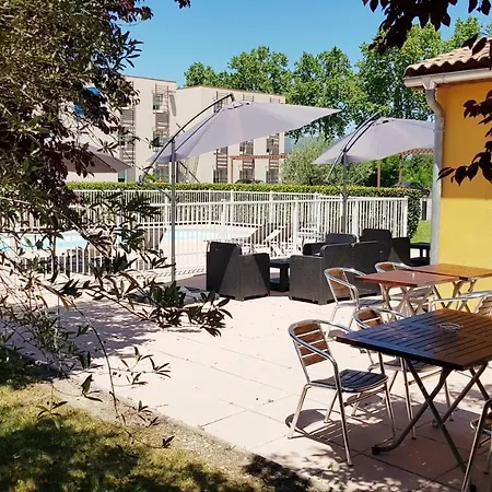 Ibis Cadarache Szálloda 3*